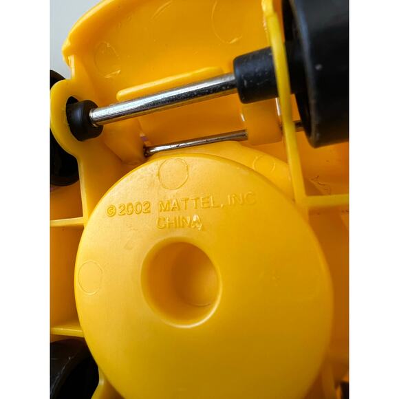 Fisher-Price Little People Auto Mechanic Worker 2006 Yellow Vehicle Toy 2002 - Picture 11 of 11